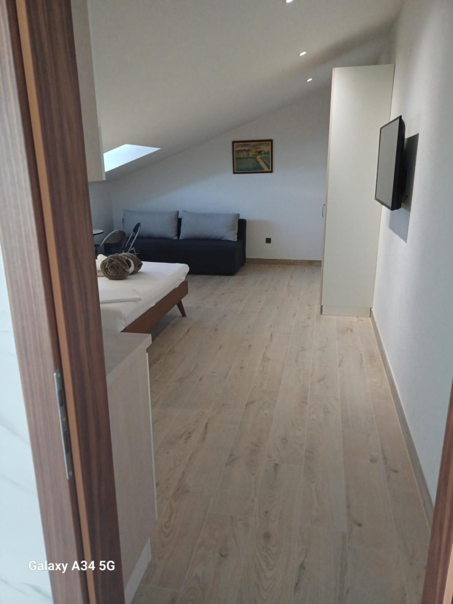 Apartmani Centar Селце Екстериор снимка